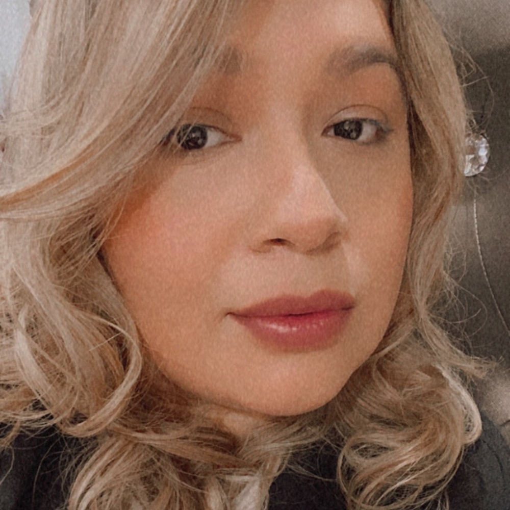 Meet your Posher, Delmy